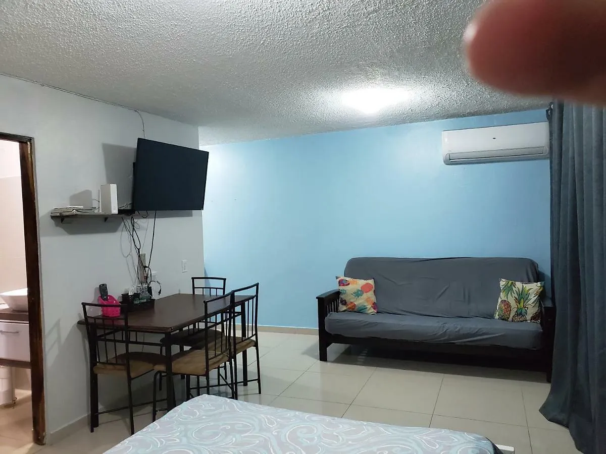 サンジョアンBeach Front Apt Isla Verde Aveアパートメント 0*, サンジョアン